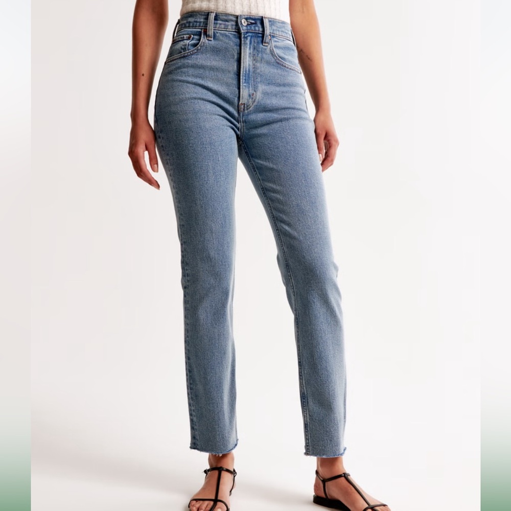 Abercrombie Curve Love High Rise Ankle Straight